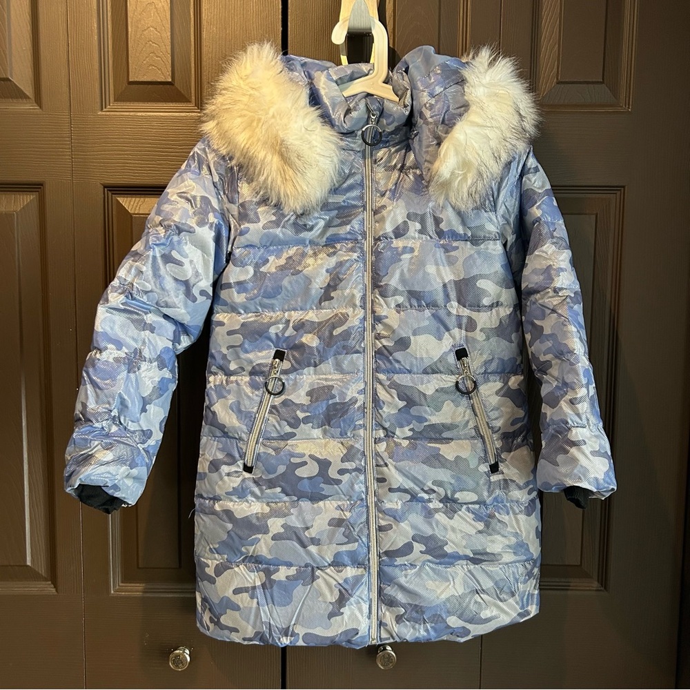Camouflage Puffer Jacket with Faux Fur Hood